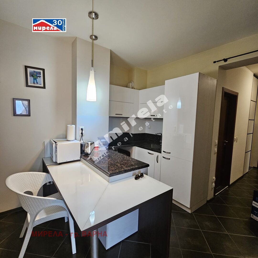 Продава 3-СТАЕН, гр. Варна, Галата, снимка 2 - Апартаменти - 52001394