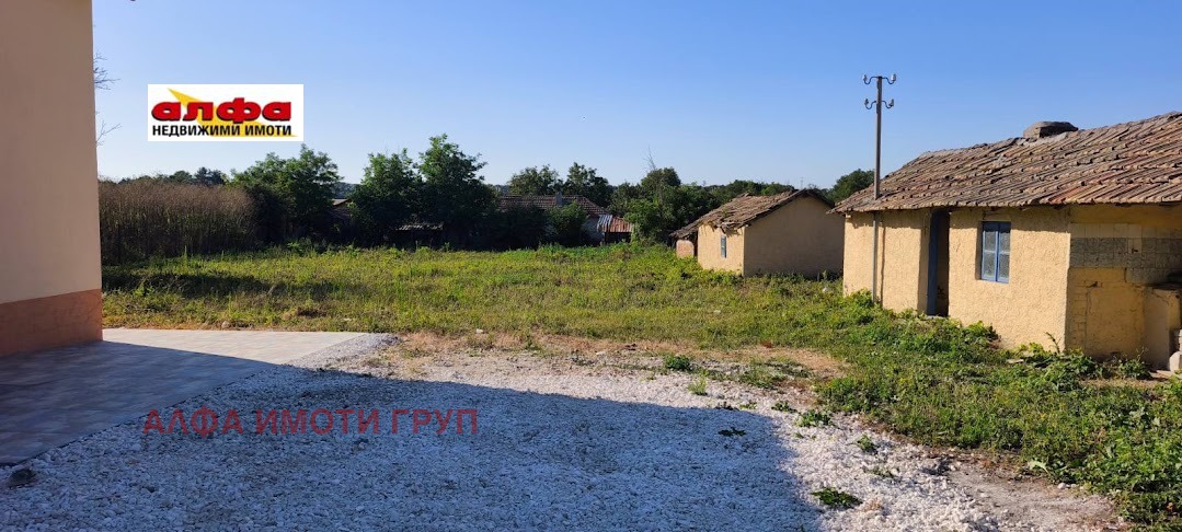Продава КЪЩА, с. Дропла, област Добрич, снимка 11 - Къщи - 56322347