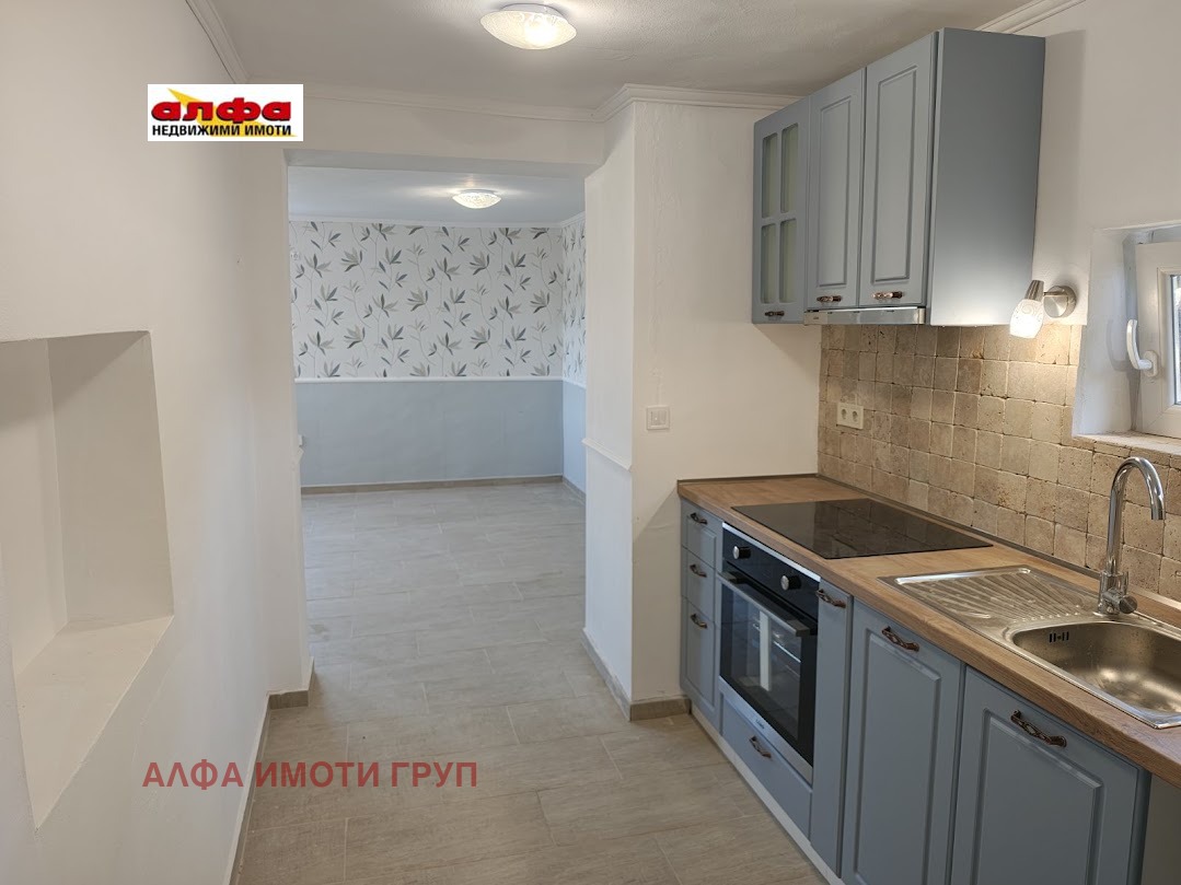 Продава КЪЩА, с. Дропла, област Добрич, снимка 4 - Къщи - 56322347