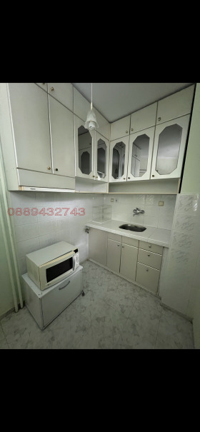 Studio Idealen tsentar, Pleven 8