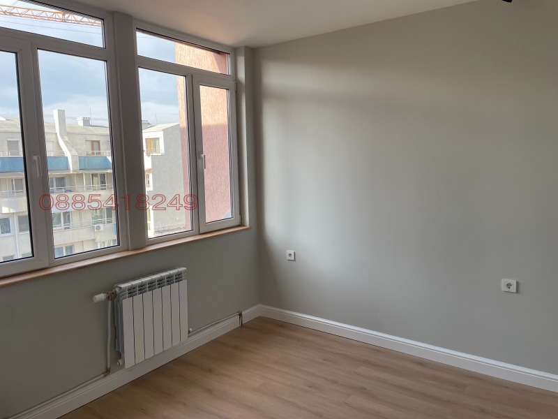 De vânzare  1 dormitor Ruse , Țentâr , 75 mp | 16761801 - imagine [4]