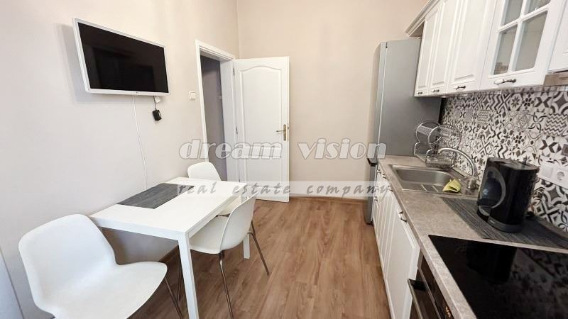 Продава  3-стаен град София , Център , 112 кв.м | 87410716 - изображение [8]