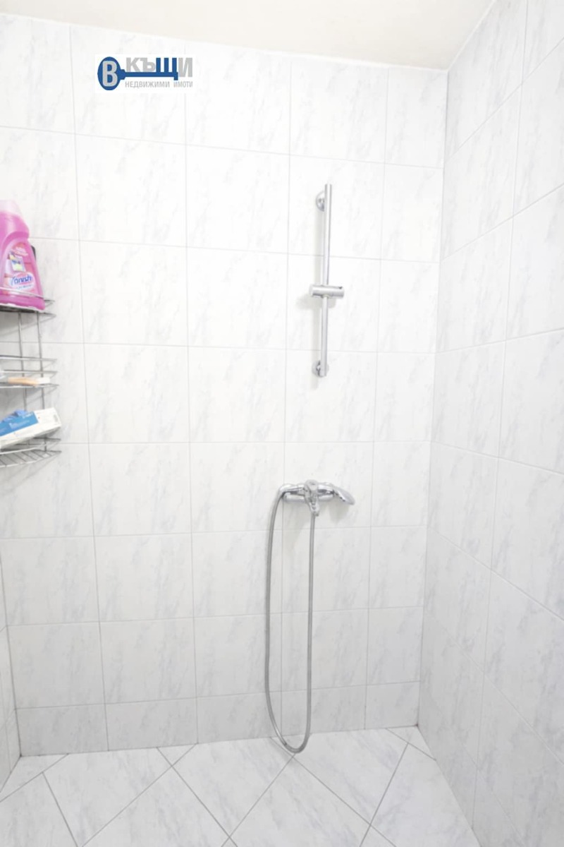 Продава 3-СТАЕН, гр. Велико Търново, Център, снимка 8 - Апартаменти - 53321672