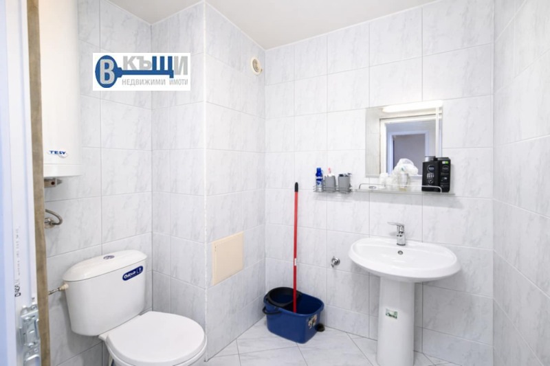 Продава 3-СТАЕН, гр. Велико Търново, Център, снимка 9 - Апартаменти - 53321672