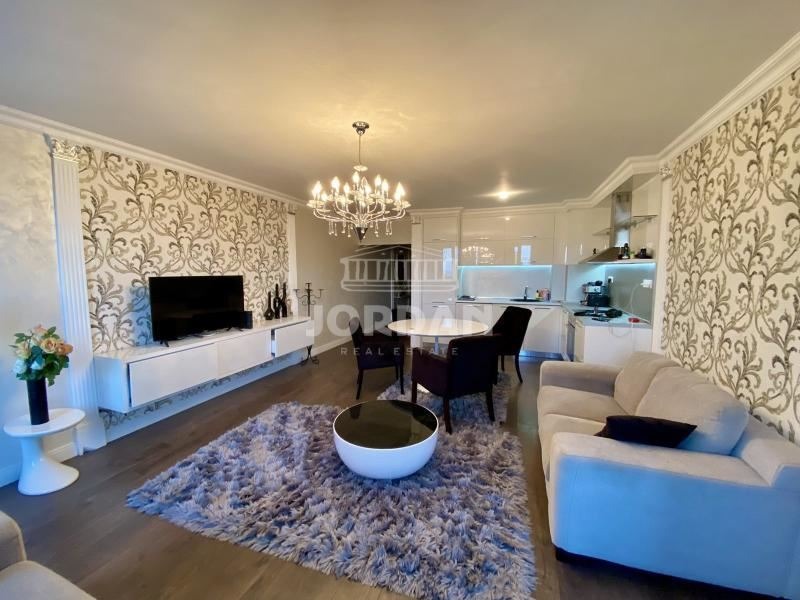 Продава 3-СТАЕН, гр. Варна, Бриз, снимка 3 - Апартаменти - 55287163