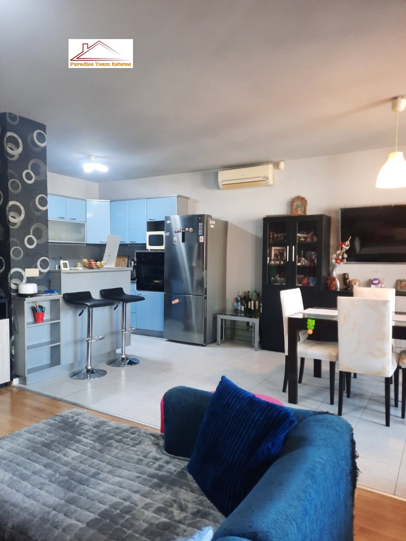 À vendre  3 chambres Sofia , Belite brezi , 158 m² | 65609169 - image [2]