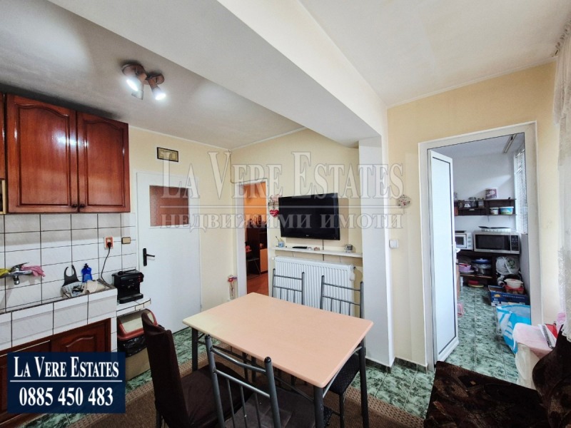 Продава МНОГОСТАЕН, гр. Русе, Чародейка - Юг, снимка 4 - Апартаменти - 52345885