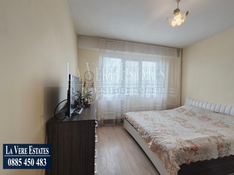 Продава МНОГОСТАЕН, гр. Русе, Чародейка - Юг, снимка 5 - Апартаменти - 52345885