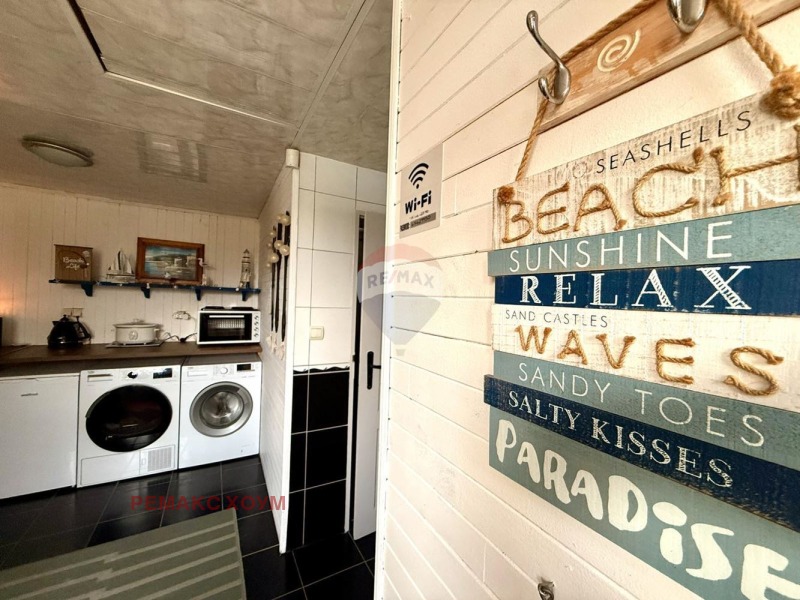 Продава КЪЩА, гр. Балчик, област Добрич, снимка 14 - Къщи - 53264591