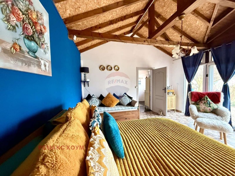 Продава КЪЩА, гр. Балчик, област Добрич, снимка 13 - Къщи - 53264591