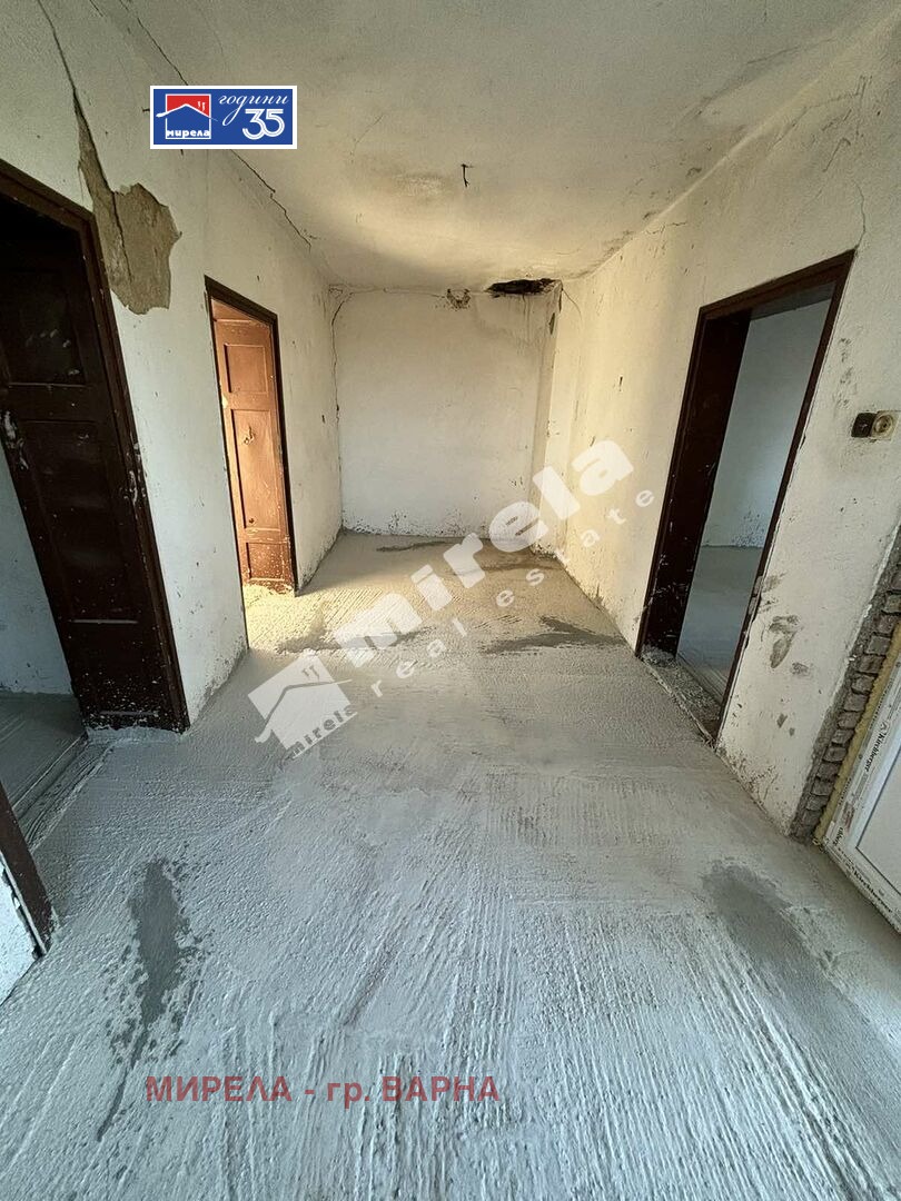 Продава КЪЩА, с. Белоградец, област Варна, снимка 4 - Къщи - 54741436