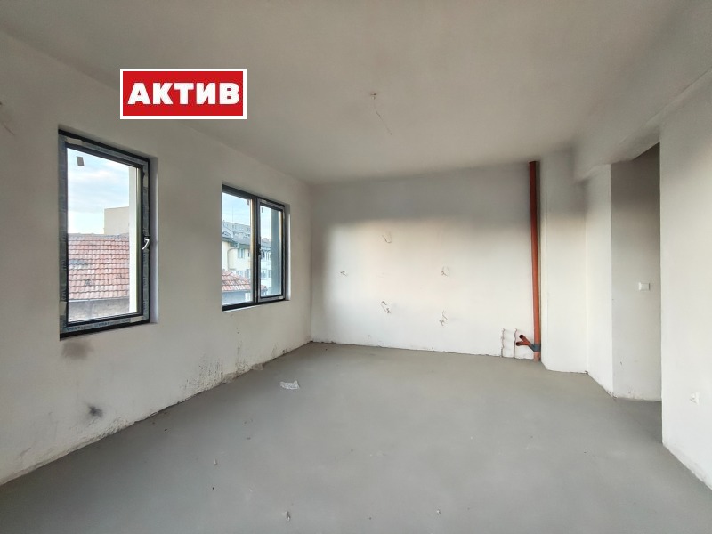 Продава 3-СТАЕН, гр. Търговище, Боровец