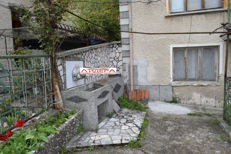 Продава КЪЩА, с. Руен, област Пловдив, снимка 3 - Къщи - 46360117