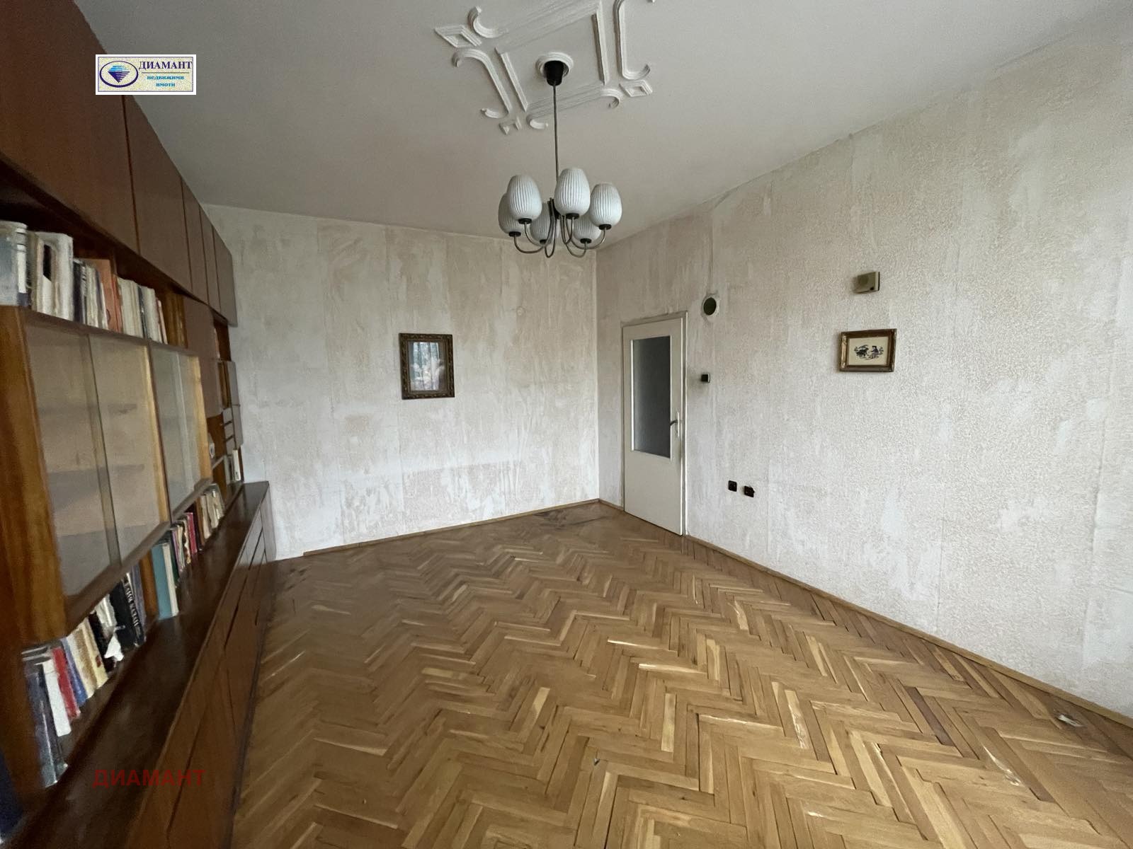 Продава 3-СТАЕН, гр. Русе, Център, снимка 2 - Апартаменти - 51960014