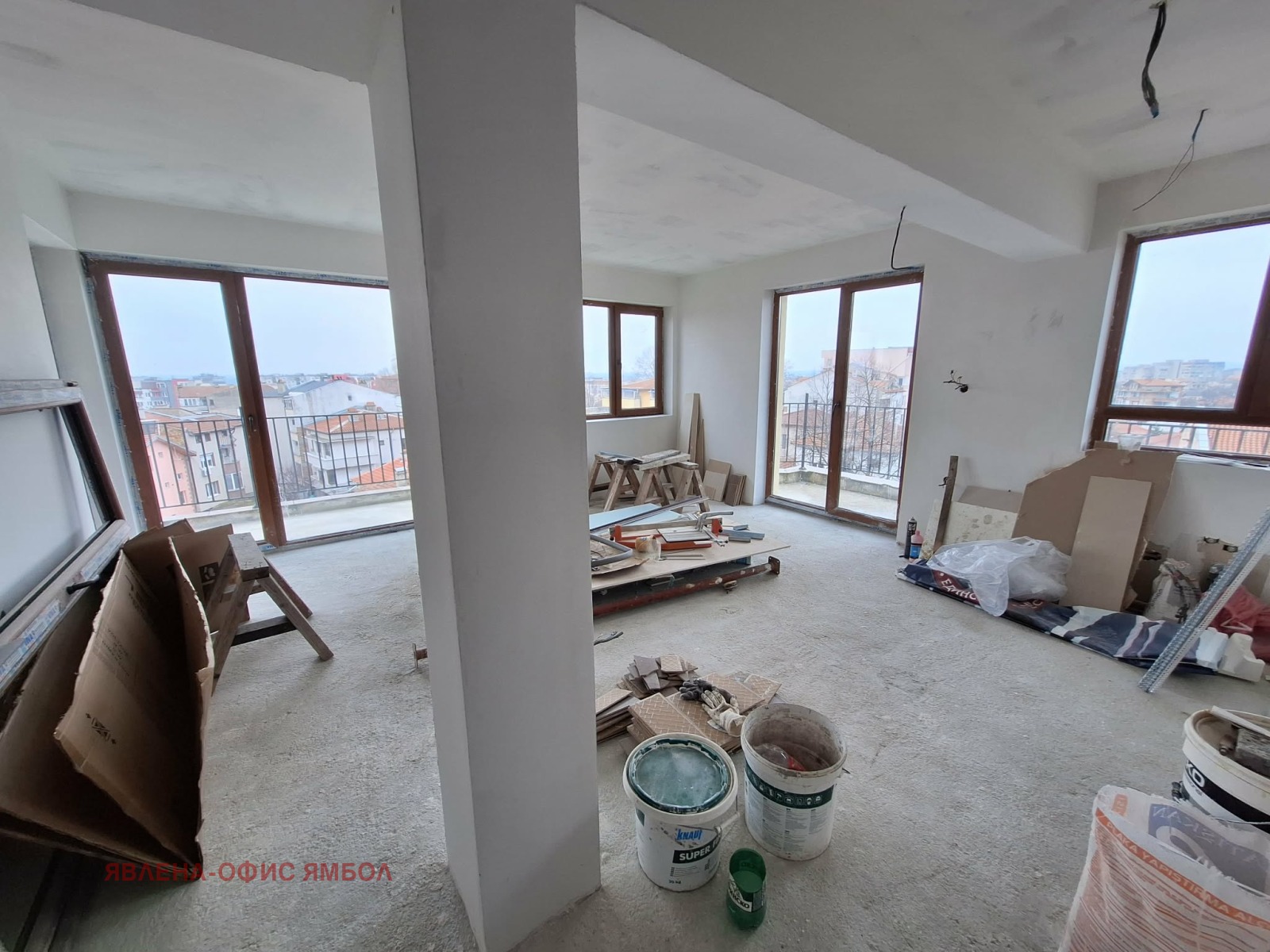 Продава 3-СТАЕН, гр. Ямбол, Център, снимка 2 - Апартаменти - 53764046