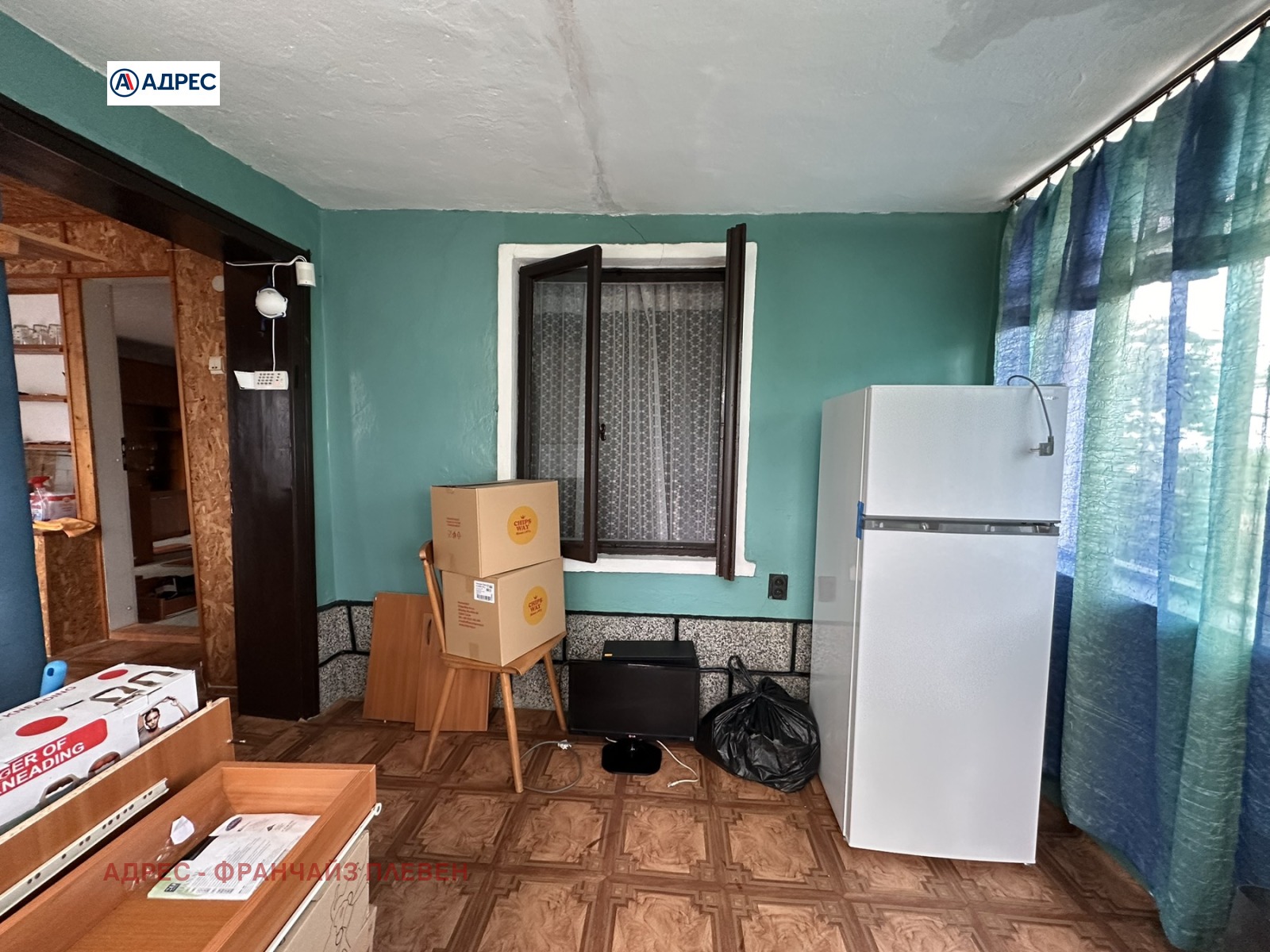 Продава КЪЩА, гр. Плевен, 9-ти квартал, снимка 9 - Къщи - 55432749