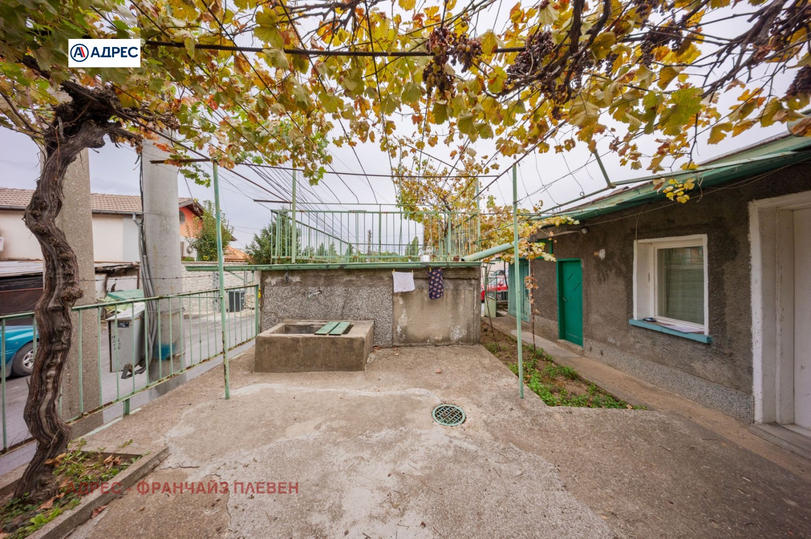 Продава КЪЩА, гр. Плевен, 9-ти квартал