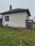 Продава КЪЩА, с. Вълчитрън, област Плевен, снимка 1