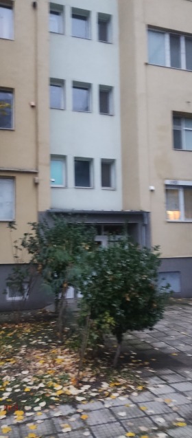 1 chambre Graf Ignatiev, Yambol 1