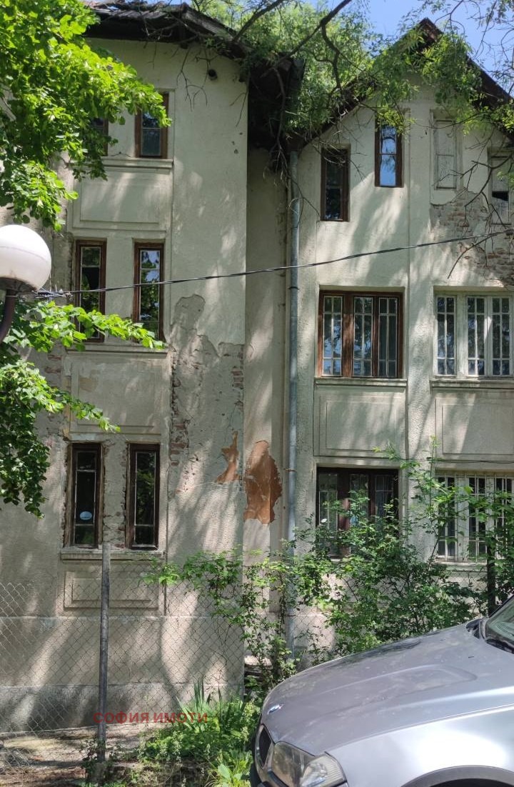 Myytävänä  Studio Sofia , Bankja , 42 neliömetriä | 88243773 - kuva [2]