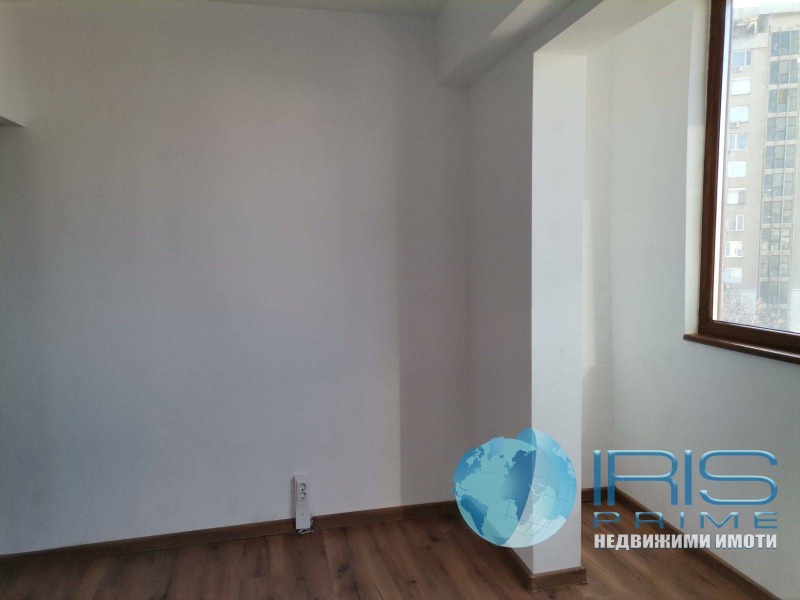 Продава 1-СТАЕН, гр. Шумен, Тракия, снимка 7 - Апартаменти - 52606389