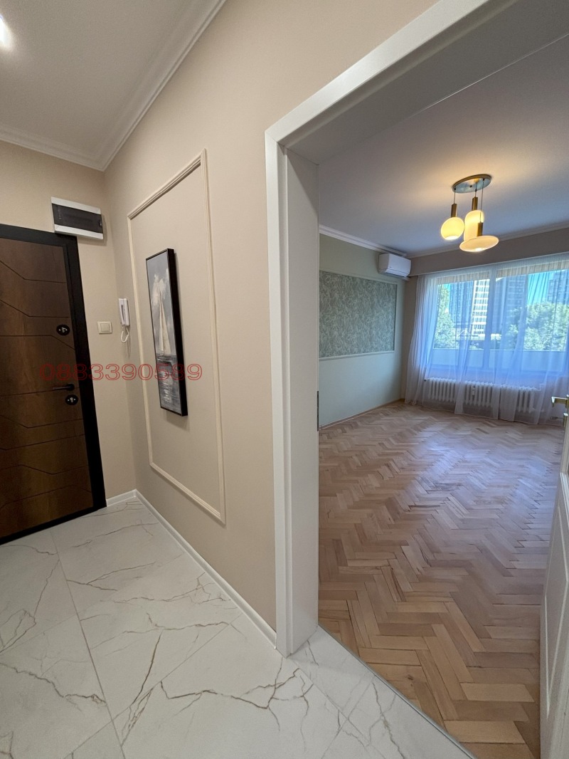 Na sprzedaż  2 sypialnie Sofia , Iztok , 80 mkw | 38219184