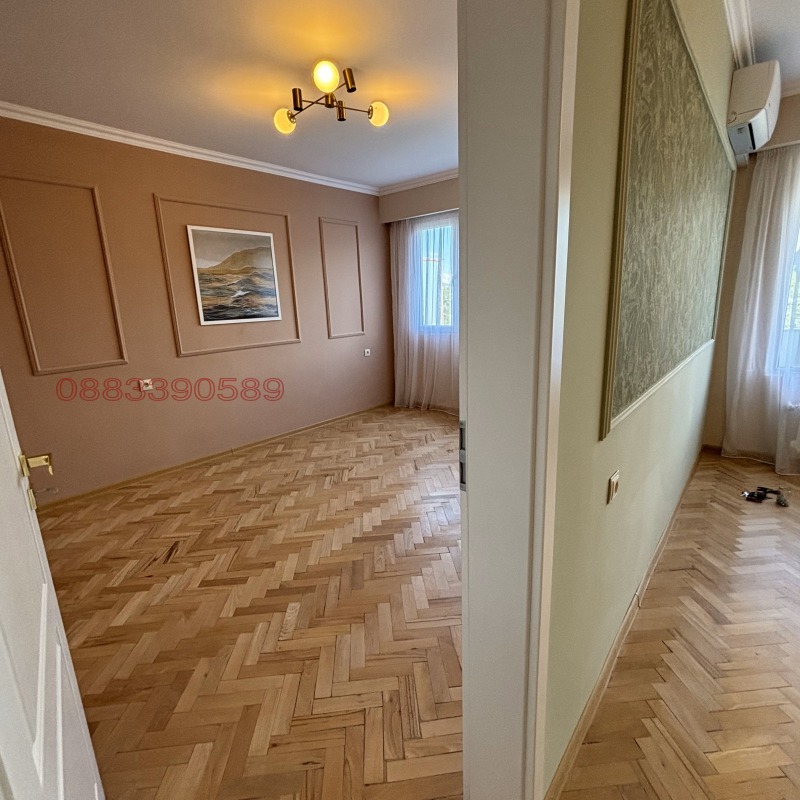 Na sprzedaż  2 sypialnie Sofia , Iztok , 80 mkw | 38219184 - obraz [9]
