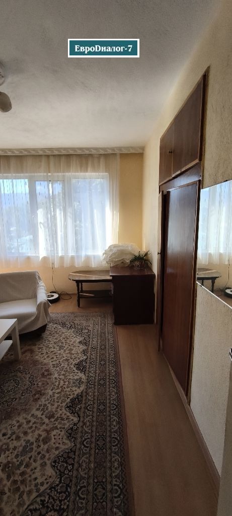 Продава ЕТАЖ ОТ КЪЩА, гр. Пловдив, Коматево, снимка 3 - Етаж от къща - 56204633