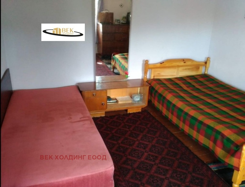 Продава КЪЩА, с. Струмяни, област Благоевград, снимка 2 - Къщи - 53122640