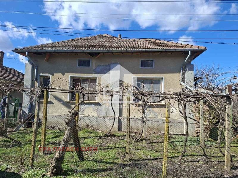 Продава КЪЩА, с. Деков, област Плевен, снимка 11 - Къщи - 54501211