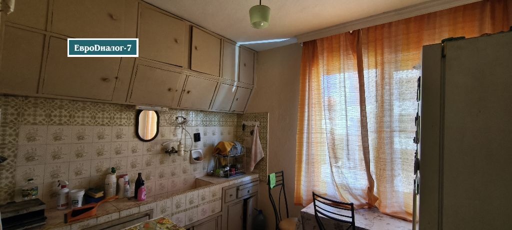 Продава ЕТАЖ ОТ КЪЩА, гр. Пловдив, Коматево, снимка 5 - Етаж от къща - 56204633