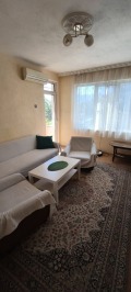 Продава ЕТАЖ ОТ КЪЩА, гр. Пловдив, Коматево, снимка 1