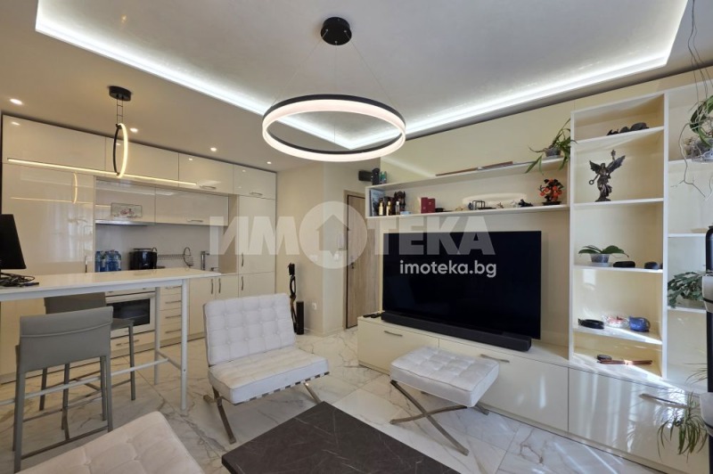Til salg  1 soveværelse Sofia , Krastova vada , 55 kvm | 25930522