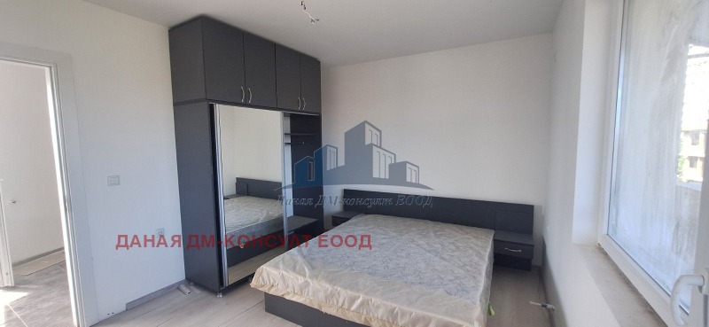 Продава 2-СТАЕН, гр. Шумен, Пазара, снимка 2 - Апартаменти - 52200370