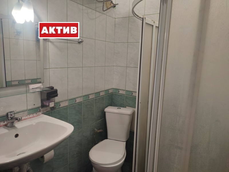 Продава  3-стаен град Търговище , Център , 68 кв.м | 73152981 - изображение [8]