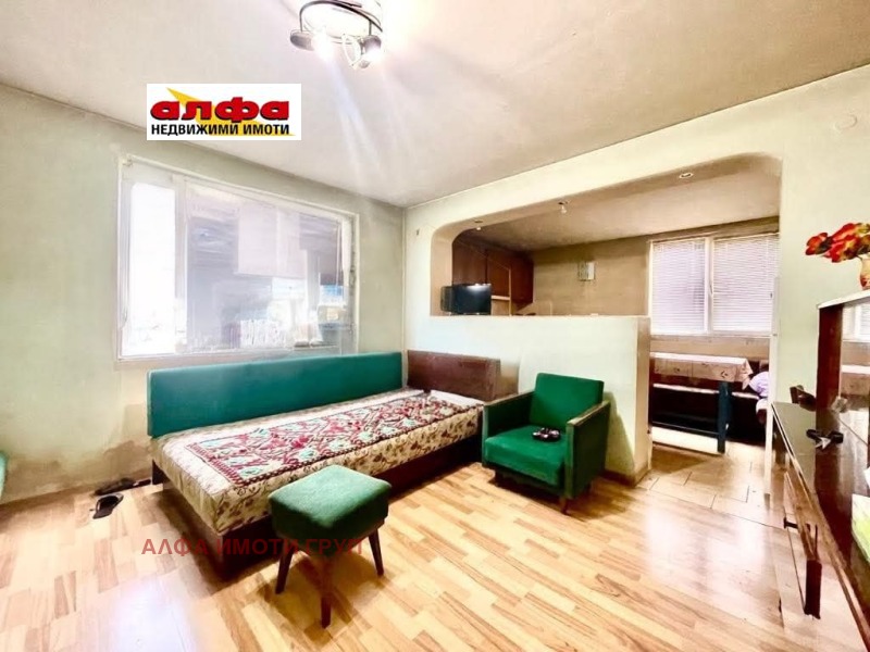 Продава  3-стаен град Добрич , Червената пръст , 98 кв.м | 69366566 - изображение [3]