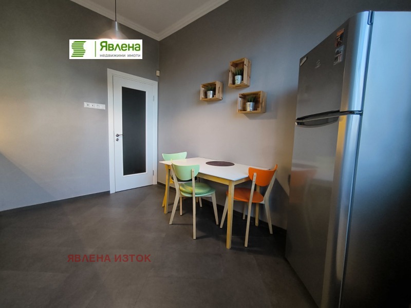 À vendre  Maisonnette Sofia , Tsentar , 90 m² | 93891324