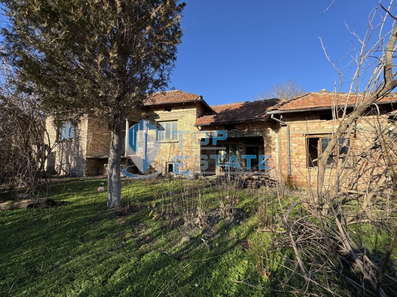 Продава КЪЩА, с. Масларево, област Велико Търново, снимка 2 - Къщи - 46424333