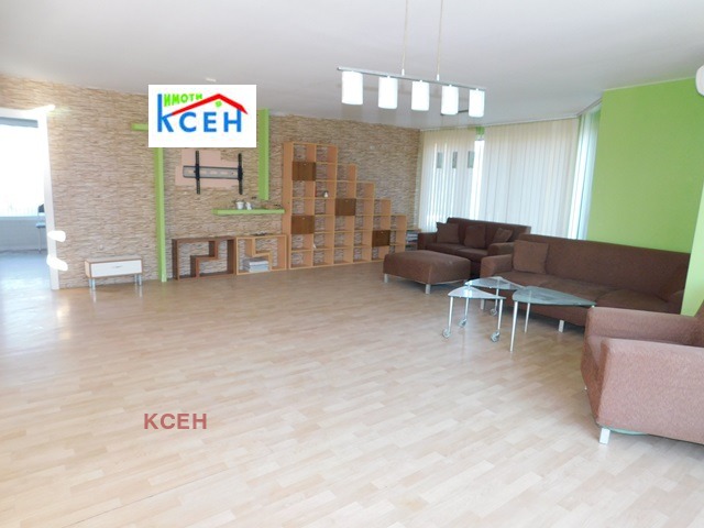 Продава КЪЩА, гр. Търговище, Боровец, снимка 3 - Къщи - 49386313