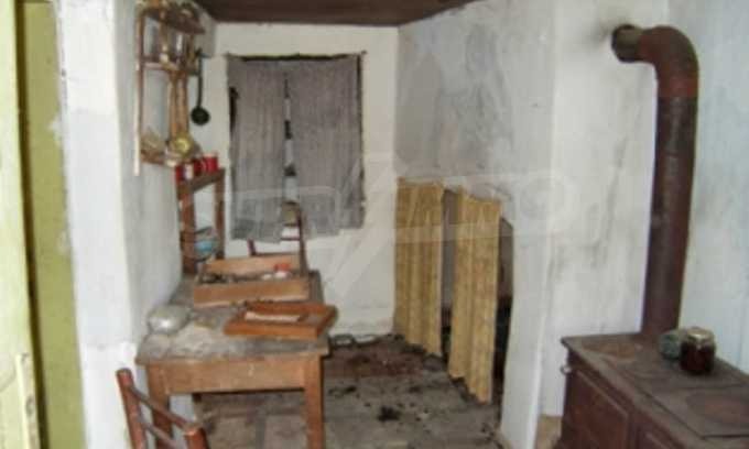 Продава КЪЩА, с. Градище, област Габрово, снимка 4 - Къщи - 52103105