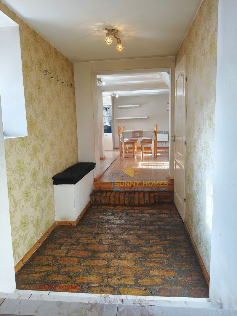 Продава КЪЩА, с. Раданово, област Велико Търново, снимка 2 - Къщи - 53378623