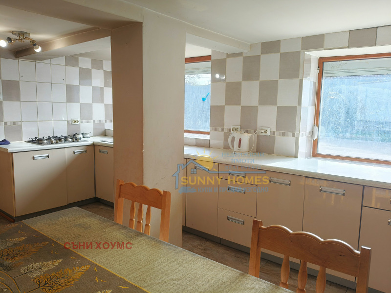 Продава КЪЩА, с. Раданово, област Велико Търново, снимка 2 - Къщи - 53028111