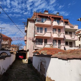 КЪЩА, 490 m2