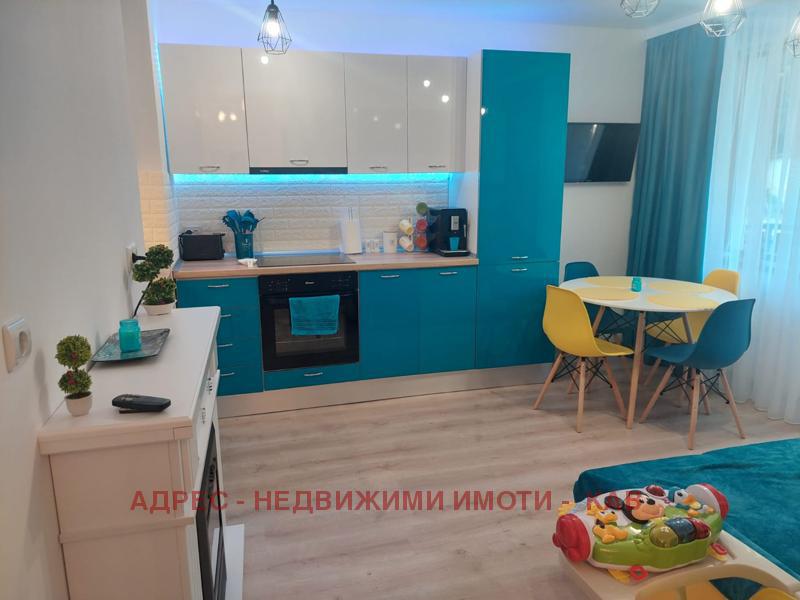 En venta  1 dormitorio región Dóbrich , Kavarna , 57 metros cuadrados | 66686891