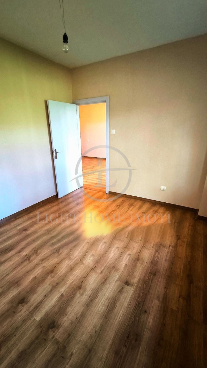 Продава 2-СТАЕН, гр. Пловдив, Тракия, снимка 2 - Апартаменти - 52455548