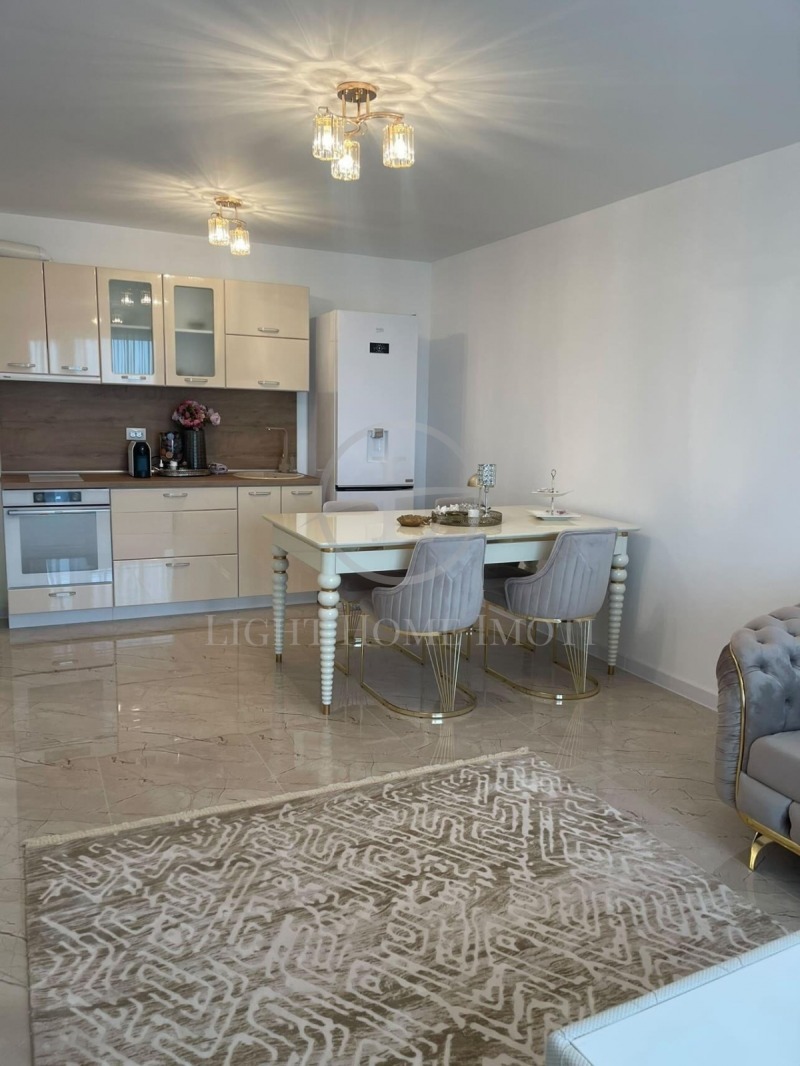 Продава 2-СТАЕН, гр. Пловдив, Христо Смирненски, снимка 2 - Апартаменти - 52629043