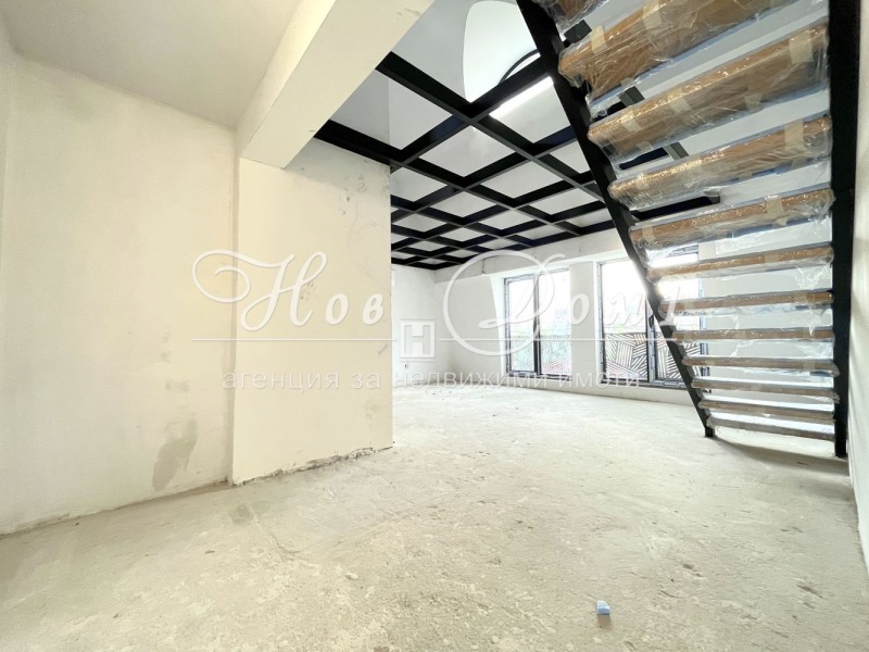 Eladó  Bérlakás Sofia , Bakston , 121 négyzetméter | 60755116