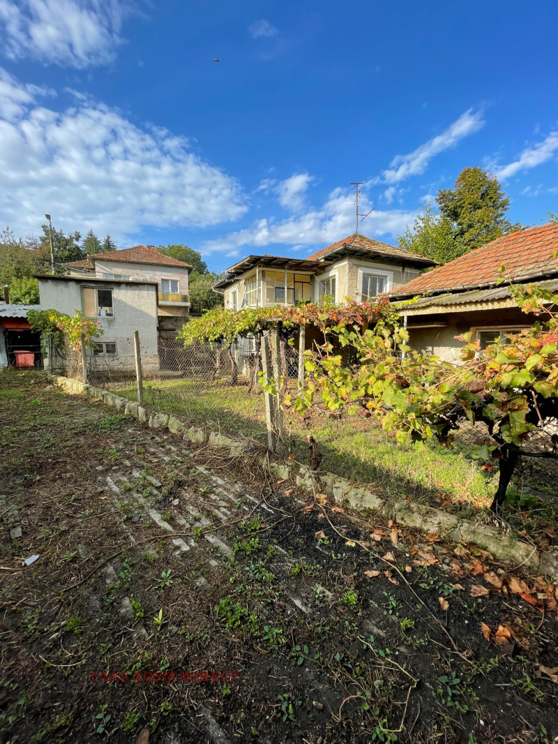 Продава КЪЩА, с. Пиргово, област Русе