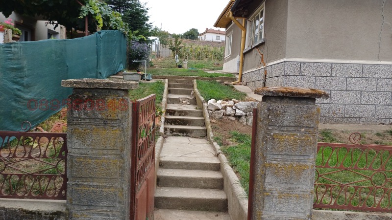Продава КЪЩА, с. Айдемир, област Силистра, снимка 2 - Къщи - 53086587
