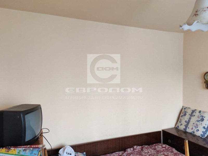 Продава КЪЩА, с. Кирилово, област Стара Загора, снимка 2 - Къщи - 53176613